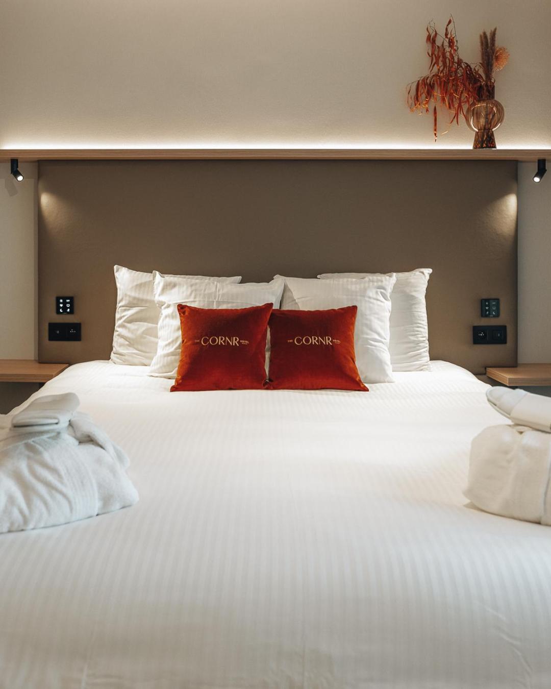 The Cornr Hotel Nieuwpoort Luaran gambar